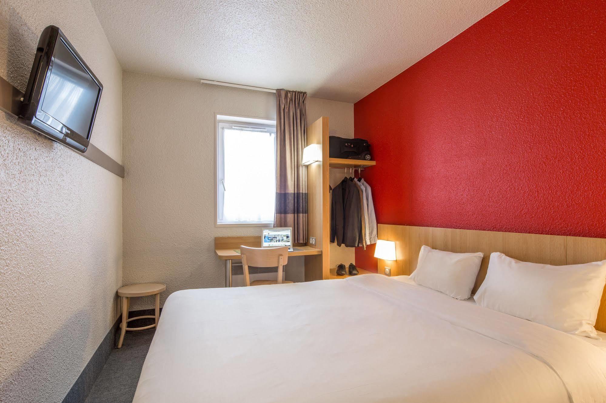 B&B Hotel Annecy Argonay Exterior foto
